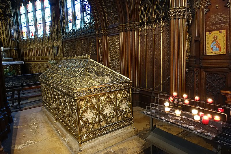 Sarcófago da Santa Genoveva - Foto por Wikimedia Commons